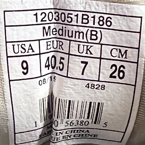 Womens BROOKS Ghost 12 Purple Running Shoes / Size 9 - Picture 10 of 10